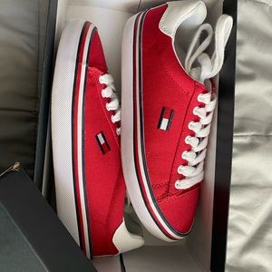 tommy hilfiger shoes